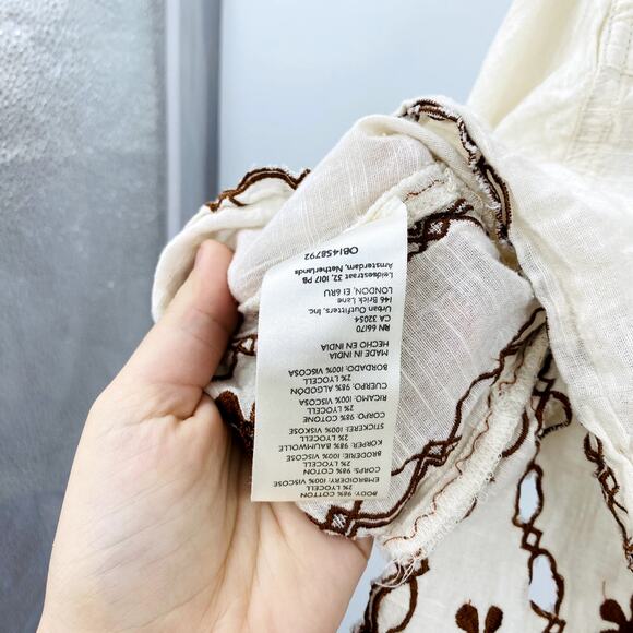 Free People white brown embroidered button down - Picture 5 of 6